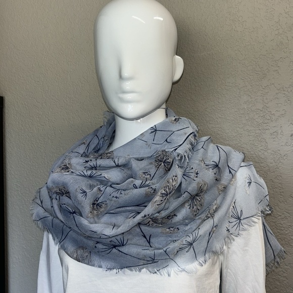 Lot of 3 Rampage Floral Scarfs w/Rings (Light Pink/Light Blue/ White) - Picture 4 of 10